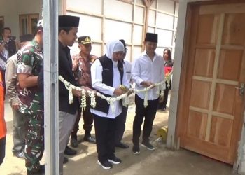 Gubernur Jatim Resmikan 29 Hunian Tetap dan Jembatan Darurat di Trenggalek