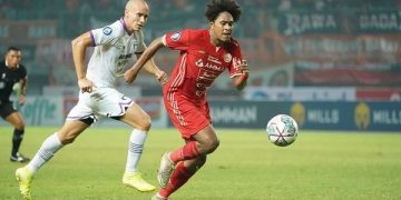 Braif Fatari saat masih berseragam Persija Jakarta. Foto: IG @braiffatari12