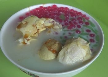 Mencicipi Segarnya Es Dawet Durian di Wonosalam Jombang