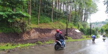 Jalur Klemuk yang akan dibangun jalur penyelamat. Foto: Bacaini/A.Ulul