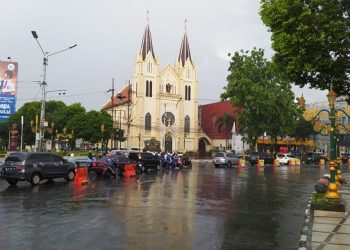 Pro Kontra Kayutangan Heritage, Uji Coba Jalur Searah Tetap Jalan