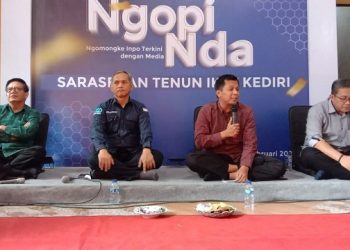 Dorong Pengembangan Tenun Ikat, BI Kediri Ajak Ngopi Awak Media