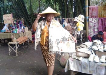 Nostalgia Suasana Jadul di Pasar Keramat Pacet Mojokerto