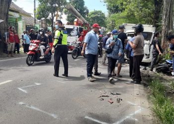 Kecelakaan Beruntun di Jalur Kediri-Blitar, 1 Korban Tewas di TKP