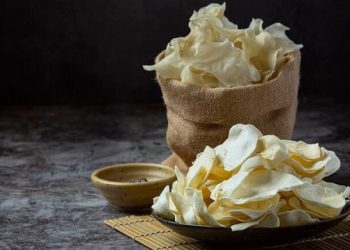 Cara Menggoreng Kerupuk, Ibu Muda Harus Tau