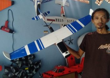 Keren, Pesawat Kardus Buatan Mojokerto Bisa Terbang