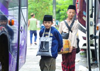 15 Ribu Santri Lirboyo Kediri Mulai Mudik