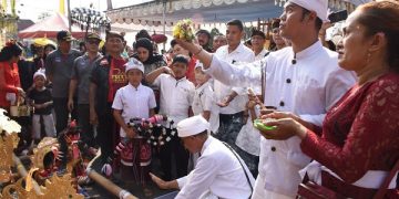 Wali Kota Kediri saat Upacara Tawur Agung Kesanga. Foto: Ist