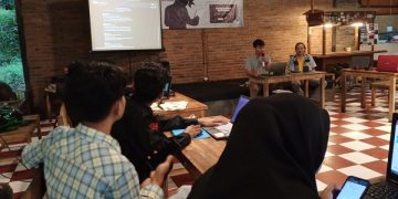 Kegiatan Pelatihan Digital Safety AJI Kediri bersama Pers Mahasiswa. Foto: Bacaini/Novira