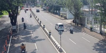 Jalan Ir Soekarno depan Jatim Park 3 diberlakukan jalur satu arah. Foto: Bacaini/A.Ulul