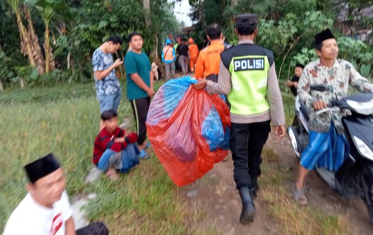 Tradisi Kupatan Trenggalek, Polisi Sita 83 Balon Udara