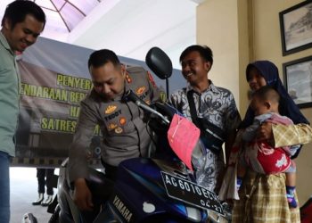Kapolres Kediri Kota Kembalikan Kendaraan Korban Curanmor