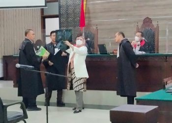 3 Dokter Bersaksi Dalam Sidang Ferry Irawan