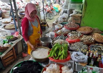 Pedagang Kolang-Kaling Musiman Kebanjiran Rezeki