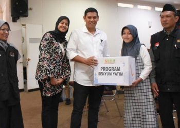 Wali Kota Kediri Salurkan Bantuan Ramadan dari FOZDA