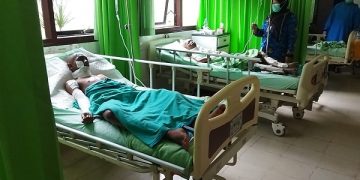 Dua korban ledakan petasan menjalani perawatan di RSKK. Foto: Bacaini