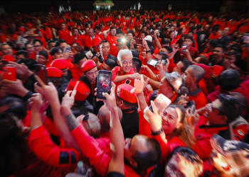 FX Rudy Minta Relawan Ganjar Tak Terpengaruh Survei