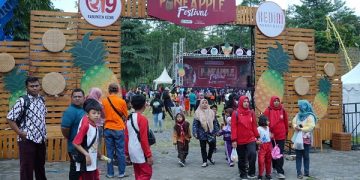 Gelaran Pineapple Festival hari pertama di Rest Area Gunung Kelud. Foto: Ist