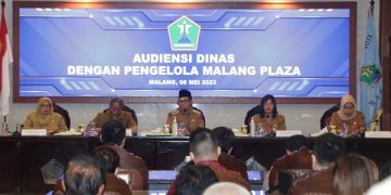 Pertemuan pembahasan tempat relokasi pedagang terdampak kebakaran Malang Plaza. Foto: Pemkot Malang