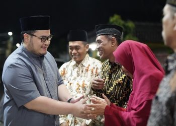 Bupati Hanya Mandat, Mas Dito juga Kerokan dan Minum Jamu