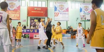 Wali Kota Kediri membuka Wali Kota Cup Basketball Tournament. Foto: Ist