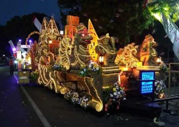 Mobil Hias Gudang Garam Bakal Ramaikan Surabaya Vaganza 2023