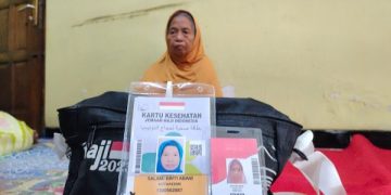 Salami, calon haji asal Kota Kediri sudah kembali ke rumah. Foto: Bacaini/AK.Jatmiko