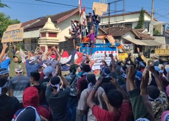 Sertifikat PTSL Tak Kunjung Terbit, Warga di Kediri Demo Kantor Kecamatan