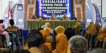 Kegiatan sosialisasi di Ruang Ki Hajar Dewantara Dinas Pendidikan. Foto: Ist