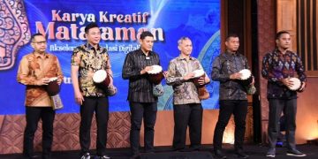 Prosesi pembukaan Karya Kreatif Mataraman di Balai Kota Kediri. Foto: Ist