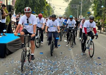 Minggu Pagi Wali Kota Kediri Ikuti Gowes Sehat Ceria