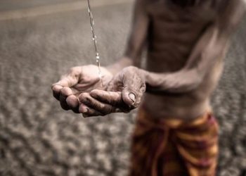 Dilanda Kekeringan, Warga di Pamekasan Krisis Air Bersih