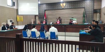 Sidang pembacaan dakwaan terhadap 4 terdakwa dari PT Afi Farma. Foto: Bacaini/AK.Jatmiko