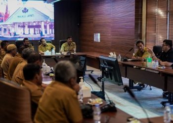 Terkait Pelayanan, Mas Dhito Beri Pesan Penting Bagi Perangkat Desa