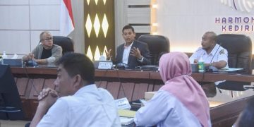Wali Kota Kediri tunjuk Andra Matin untuk desain Alun-alun Kota Kediri. Foto: Ist