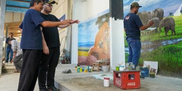 Mas Dhito di Sanggar Kampung Lukis Ruslan. Foto: Ist