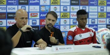 Pelatih Madura United, Mauricio Souza. Foto: Madura United