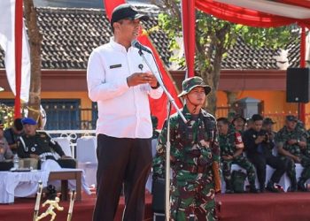 Ferry Djatmiko pada upacara pembukaan TMMD ke -117. Foto: Ist