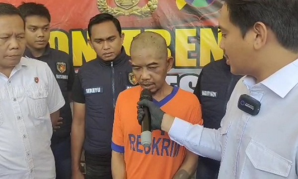 Suprapto, ayah kandung Desy dalam ungkap kasus di Mapoles Kediri. Foto: Bacaini/AK.Jatmiko