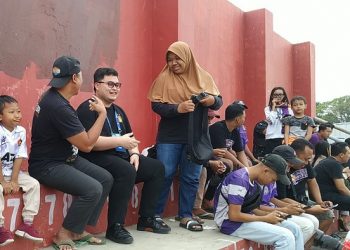 Muncul di Tribun Utama, Mas Dhito Kagetkan Suporter Persik