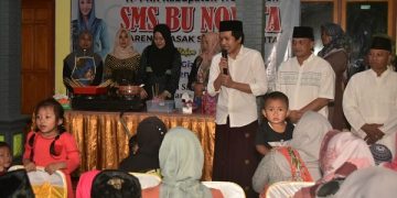 Wabup Syah dalam kegiatan Safari Ramadan di Kecamatan Dongko. Foto: Ist