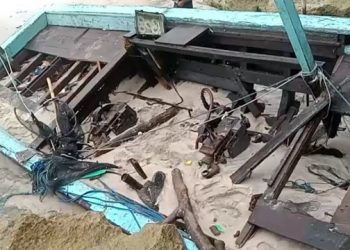 Perahu Tersapu Ombak, 4 Nelayan Hilang di Pantai Gladak Tulungagung
