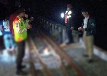 KA Barang Parcel Tabrak Orang di Jalur KA Blitar-Rejotangan