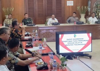 Pemerintah Tulungagung Berencana Bongkar Tugu Pencak Silat