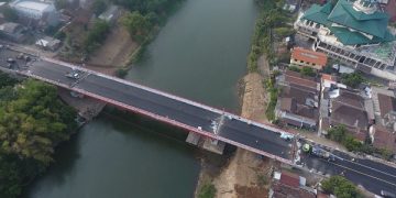 Jembatan Alun-alun Bandar yang akan segera dilakukan soft launching. Foto: Ist