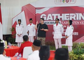 Pasukan Paskibraka Dapat Bonus Beasiswa dari Mas Dhito