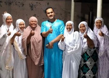 Penyanyi Syaiful Jamil Terpergok Adzan di Musala Kampung