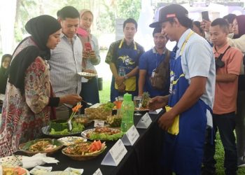 Kulineran di Street Food Festival Explorasa 2023 Kota Kediri