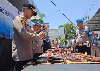 Senjata Api dan Amunisi Personel Polres Nganjuk Diperiksa