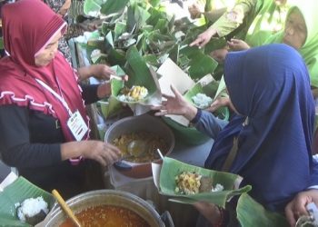 Makan 15 Ribu Porsi Sego Kikil di Jombang Masuk Rekor MURI